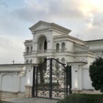 تالار پذیرایی عمارت زرین در اشرفی اصفهانی