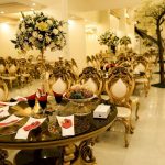 باغ تالار تک درخت